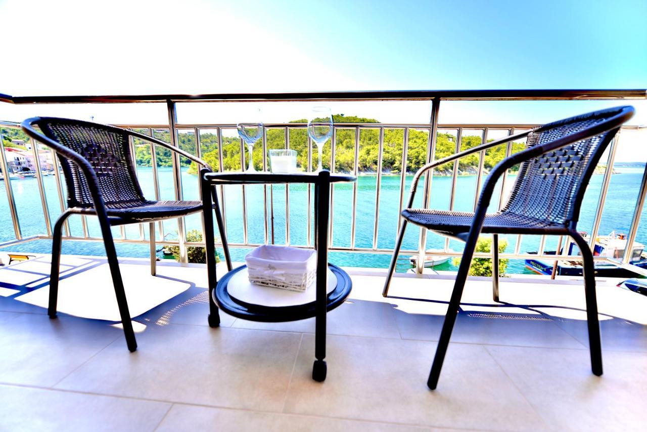 Apartment Niksa Novigrad  Luaran gambar