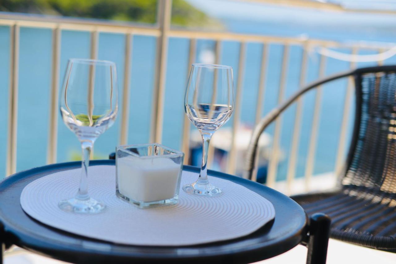 Apartment Niksa Novigrad  Luaran gambar