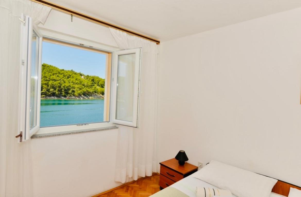 Apartment Niksa Novigrad  Luaran gambar