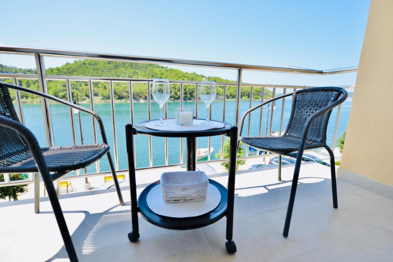 Apartment Niksa Novigrad  Luaran gambar