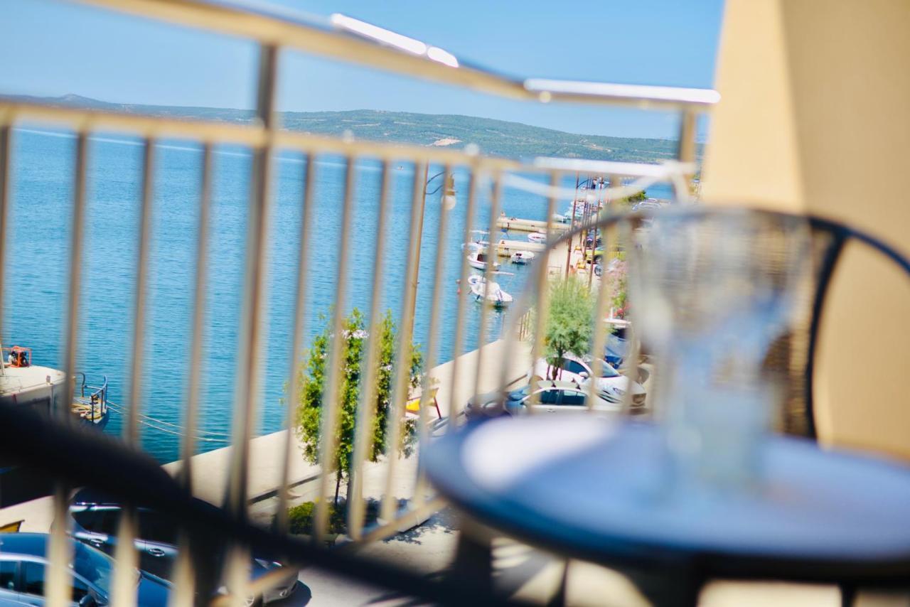 Apartment Niksa Novigrad  Luaran gambar