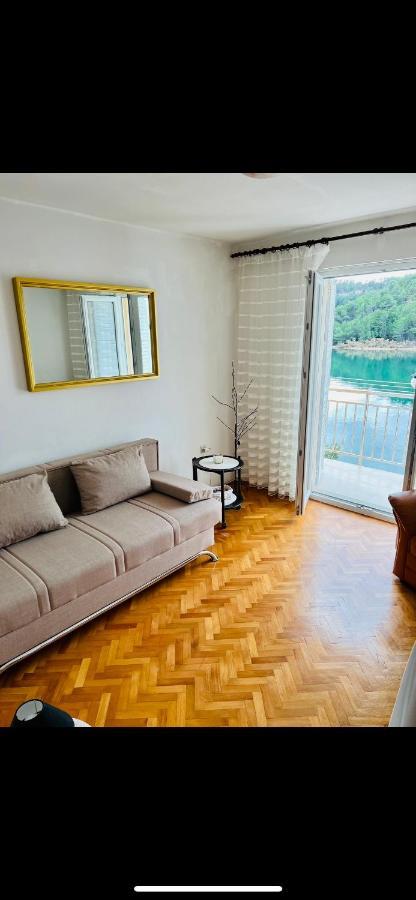 Apartment Niksa Novigrad  Luaran gambar