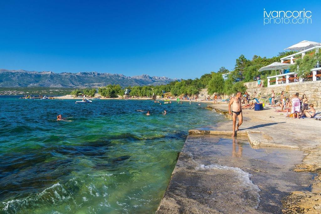 Apartment Niksa Novigrad  Luaran gambar